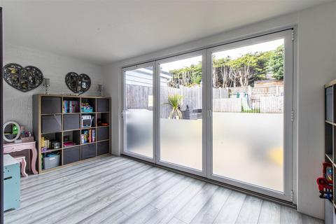 95 Coniston, Southend-on-sea, SS2 6SL