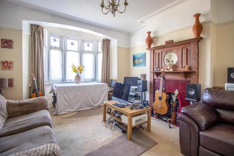 1 bedroom flat for sale, Brunswick Road, Southend-on-Sea SS1