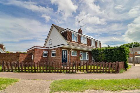 213 Eagle Way, Shoeburyness, Southend-on-sea, SS3 9YG