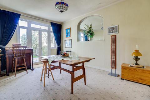 80 Sandringham Road, Southend-on-sea, SS1 2UG