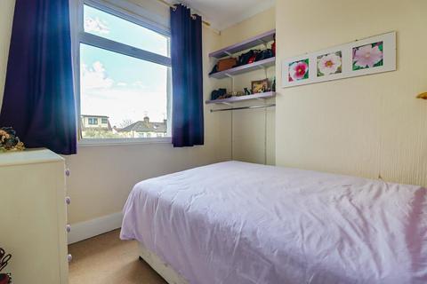 80 Sandringham Road, Southend-on-sea, SS1 2UG