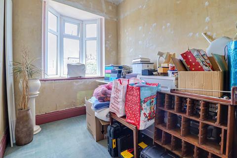80 Sandringham Road, Southend-on-sea, SS1 2UG