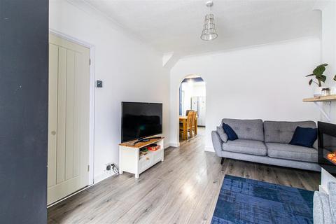 19 Colchester Close, Southend-on-sea, SS2 6HR
