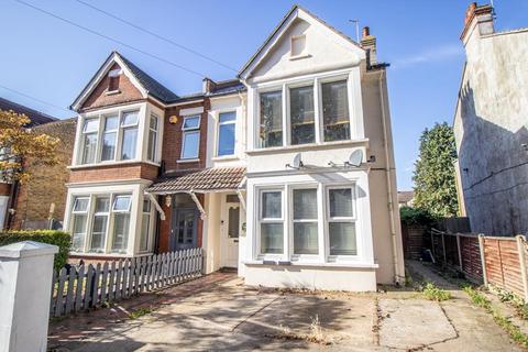 51 Cheltenham Road, Southend-on-sea, SS1 2SA
