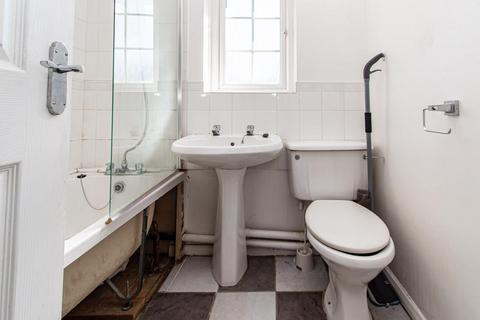 42 Collingwood Way, Shoeburyness, Southend-on-sea, SS3 8BT