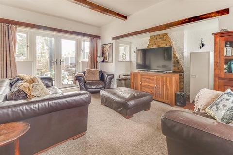 74 Caulfield Road, Shoeburyness, Southend-on-sea, SS3 9LN