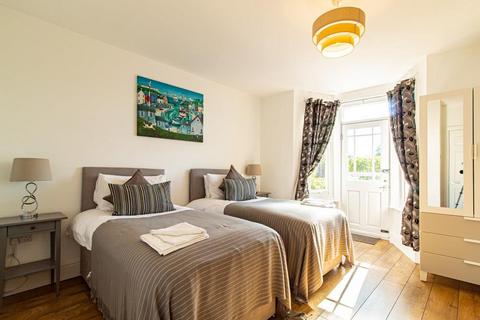 15a Avenue Road, Westcliff-on-sea, SS0 7PN