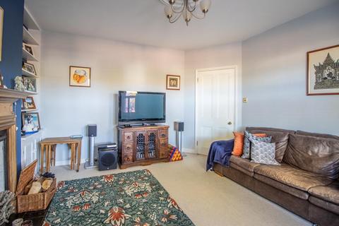 21 Scratton Road, Southend-on-sea, SS1 1EN