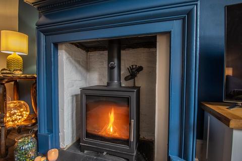 21 Scratton Road, Southend-on-sea, SS1 1EN