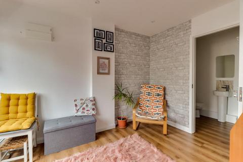 103 Aylesbeare, Shoeburyness, Southend-on-sea, SS3 8AG