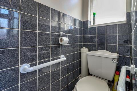 121 Feeches Road, Southend-on-sea, SS2 6TE
