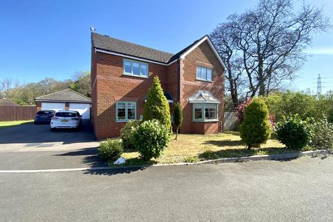 4 bedroom detached house for sale, Church Village CF38