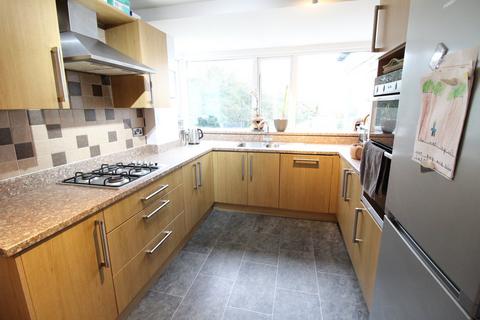 16 Sunhurst Drive, Oakworth, Keighley, BD22 7RG