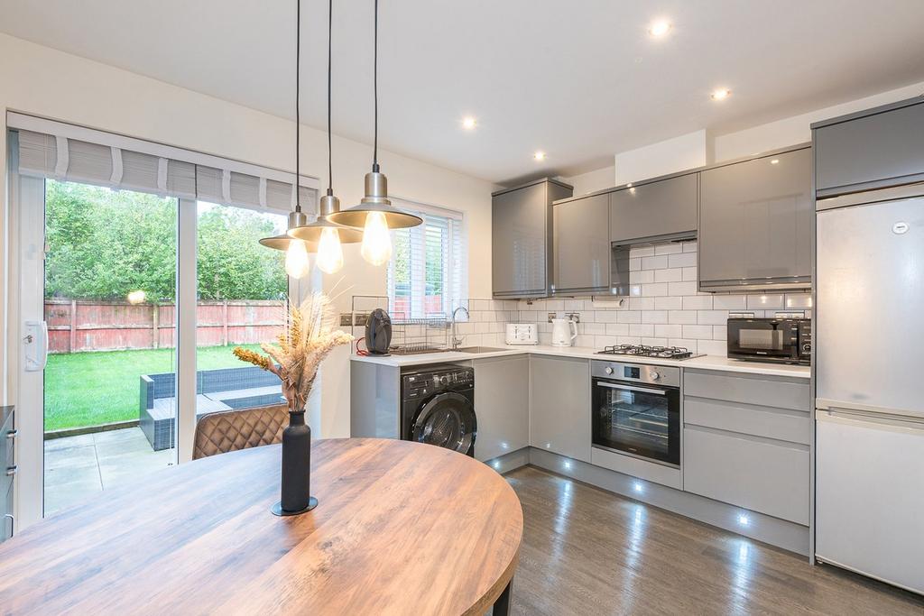 Dining Kitchen