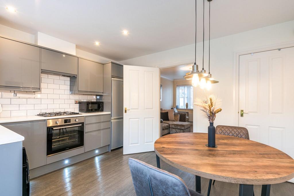 Dining Kitchen
