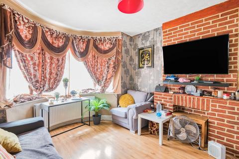 10 Aberfoyle Road, London, SW16 5AA