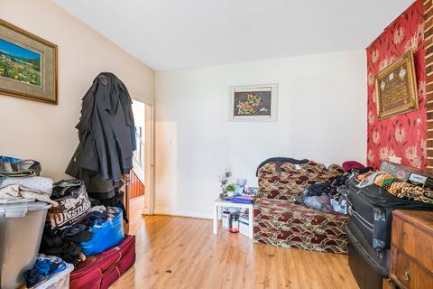 10 Aberfoyle Road, London, SW16 5AA