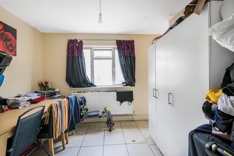 10 Aberfoyle Road, London, SW16 5AA