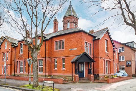 2 bedroom apartment for sale, Cavendish Court, Warwick Road, CARLISLE, CA1