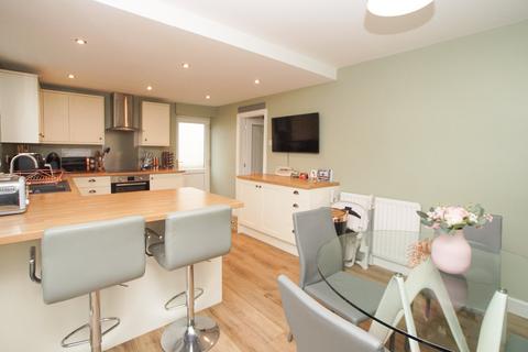 28 Moor Crescent, Longtown, Carlisle, CA6 5UQ