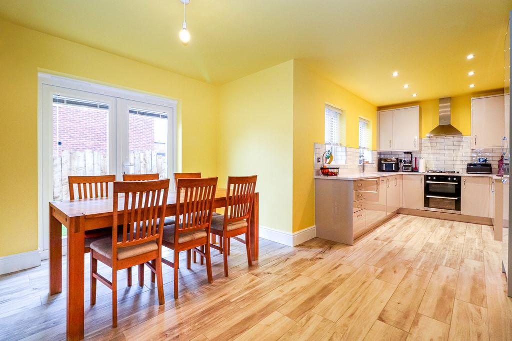 Dining Kitchen