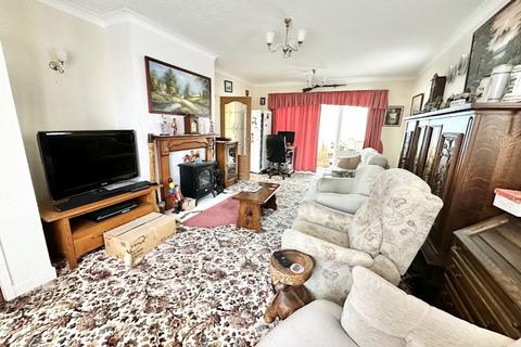 3 bedroom bungalow for sale, Stockdove Way, Cleveleys FY5