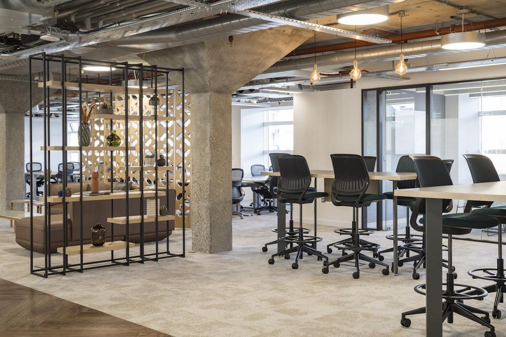 7th Floor - Fitted &amp; Furnished