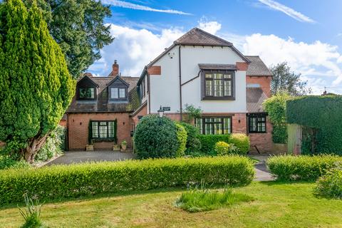 4 bedroom detached house for sale, Montagues Corner Chapel Street Welford on Avon Stratford-upon-Avon, Warwickshire, CV37 8PX