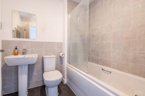 3 Hedgerow Close, Basingstoke, RG23 7FT