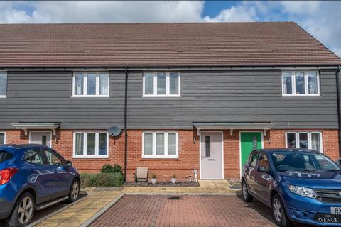 3 Hedgerow Close, Basingstoke, RG23 7FT