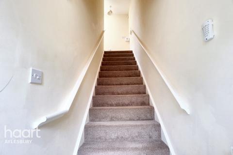 2 bedroom coach house for sale, Upende, Aylesbury