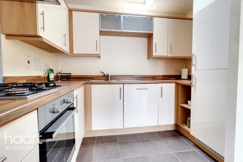 2 bedroom coach house for sale, Upende, Aylesbury