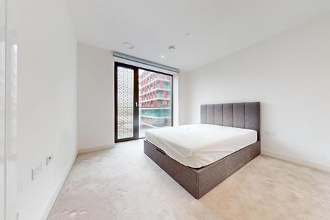 1 bedroom flat to rent, Royal Crest Avenue