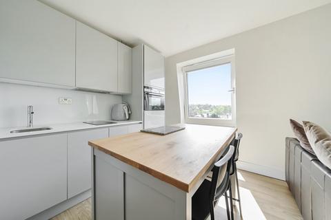 2 bedroom apartment for sale, High Street, Rickmansworth, Hertfordshire