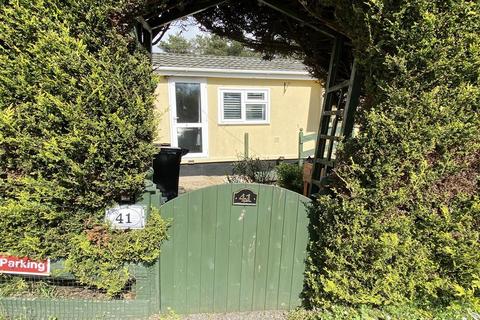 1 bedroom park home for sale, Nr Ringwood Hampshire BH24 2NW