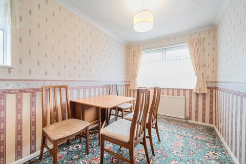 12 Yewtree Drive, Hull, HU5 5YH