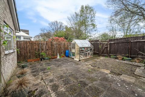 12 Yewtree Drive, Hull, HU5 5YH