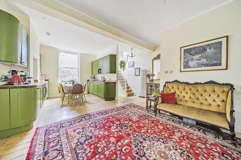 4 bedroom terraced house for sale, Russell Grove, Oval