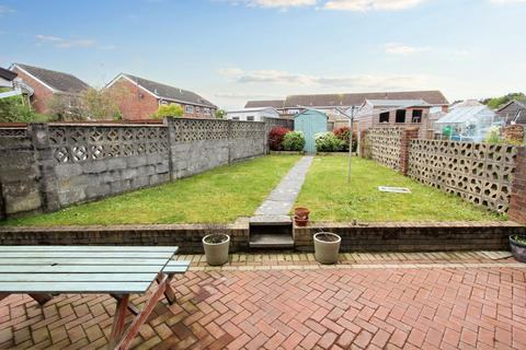 3 bedroom semi-detached house for sale, Monmouth Way, Boverton, CF61