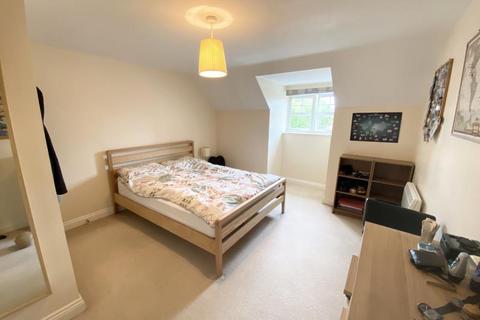 1 bedroom apartment to rent, Abingdon Court, Woking GU22