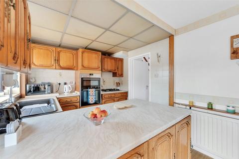 38 Swaledale Road, Dartford, DA2 6JZ