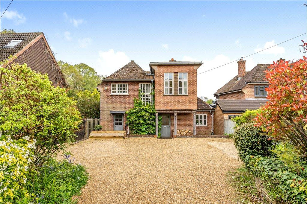 Cupernham Lane, Romsey, Hampshire 4 bed detached house for sale £850,000
