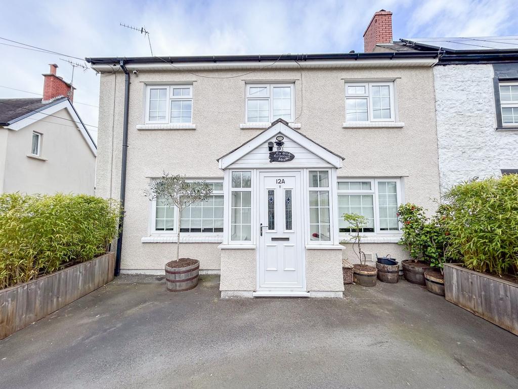 Caerphilly Road, Bassaleg, NP10 2 bed semidetached house for sale £