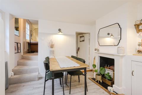 undefined, Oaklea Passage, Kingston upon Thames, KT1
