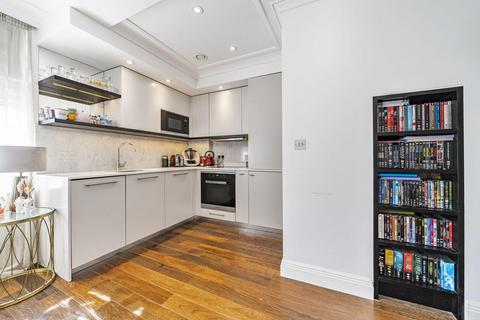 1 bedroom flat for sale, Cuthbert Street, Bayswater