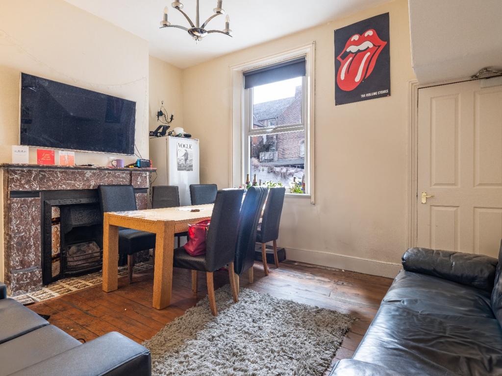 Larkspur Terrace, Newcastle Upon Tyne NE2