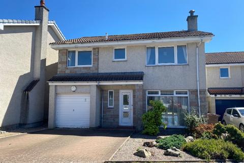 5 bedroom detached house to rent, Cairnlee Avenue East, Aberdeen AB15