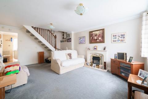 2 bedroom semi-detached house for sale, Headley Close, Lee-on-the-Solent, Hampshire, PO13