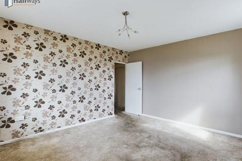 2 bedroom flat for sale, Fitzhugh Grove, London SW18