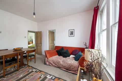 2 bedroom flat for sale, Oglander Road, Peckham, SE15